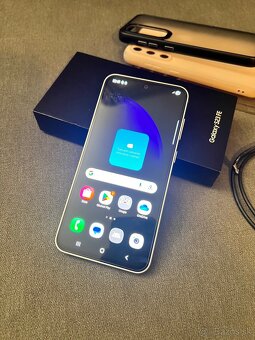 Samsung S23 FE - 2