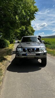 Nissan patrol y61 gu4 2006 - 2