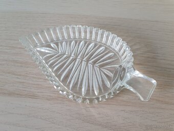 Sklenená miska list - 2