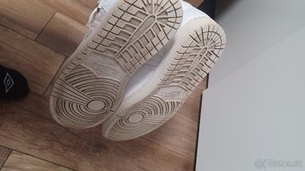 Pánske tenisky jordan 45 veľkosť - 2