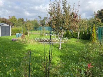 Ponúkame Vám na predaj slnečnú a udržiavanú záhradu - 2