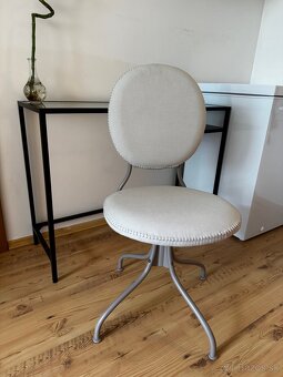 Stolička Ikea BJÖRKBERGET - 2