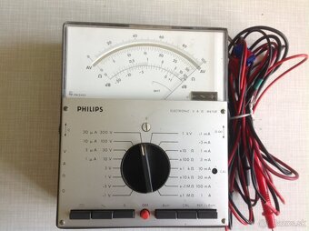 ANALOGOVE MERACIE PRISTROJE - 2