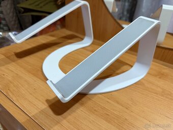 Twelve South Curve hliníkový stojan na MacBook biely - 2