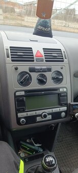 Wv touran 2,0tdi. -103 kw - 2