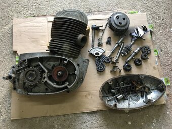 Diely na JAWA 250/353 - 2