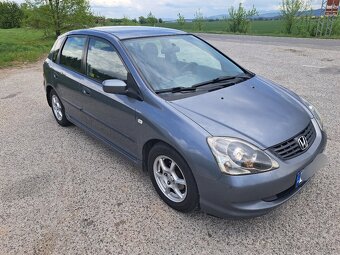 Predam Honda Civic 1.6i VTEC Sport r.v 2005 - 2