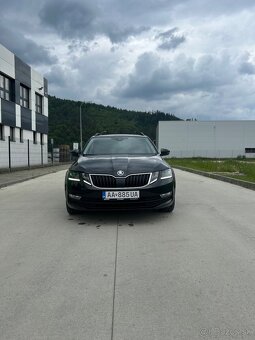 Škoda Octavia Combi 2.0 TDi 110 kW 4x4 DSG SOLEIL - 2