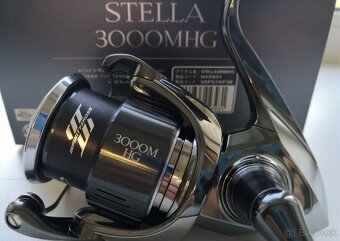 Shimano 22 Stella 3000MHG - 2