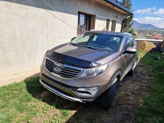 Kia - 2