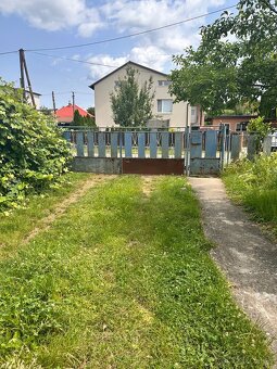 Predaj staršieho domu na rovinatom pozemku v Ždani. - 2