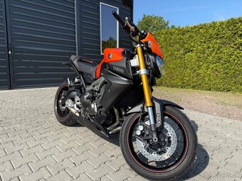Yamaha MT09 Orange Mettalic 13.258km - 2