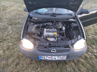 opel corsa 1.0 40kw - 2