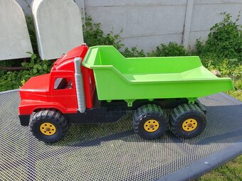 Veľké auto do piesku ako Tatra - 2