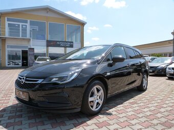 Opel Astra Sport Tourer ST 1.6 CDTI 136k Dynamic AT6 - 2