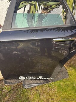 Dvere alfa 159 - 2