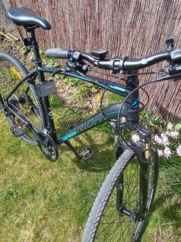 Predám crossový bicykel Merida crossway 500 - 2