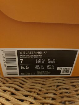 Tenisky Nike blazer UK 4,5, nasa velkost 36 na 24cm - 2