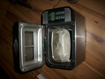 Domáca pekárnička SANA - 2