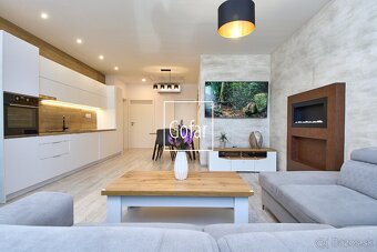 Zariadený energeticky úsporný 3i byt + 2xparking, Baka, DS - 2