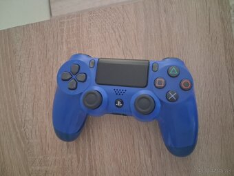 Predam malo mouzivanu PS4 slim - 2