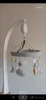 Kolotoč nad postieľku - 2