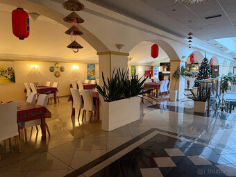 Reštaurácia MAXPLAZA - 2