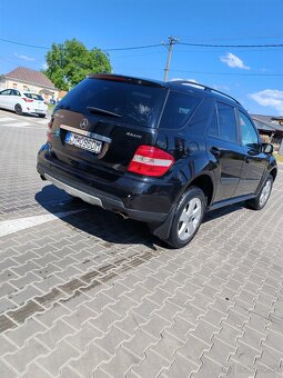 Mercedes Benz ML 280 - 2