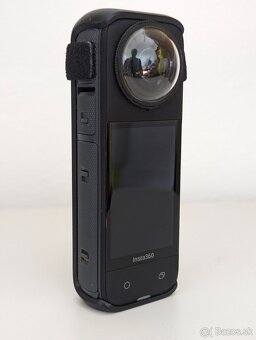 INSTA 360 X4 - 2