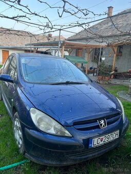 Predám alebo rozpredam Peugeot 307 1.4benzin - 2