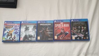 PS4 Pro + príslušenstvo a hry - 2