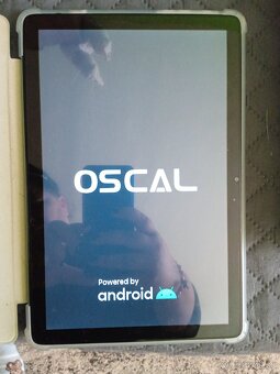Predám tablet málo používaný - 2