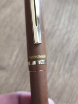 Marksman  perá - 2