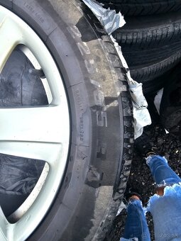 225/65 R17 audi  al. disky + pneu cena 150€ - 2