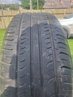 Predám gumy 225/60/r17 99H - 2
