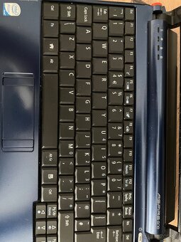 Retro Acer netbook – buď oprav, alebo rozbi - 2