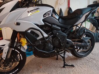 hlavní/centrální stojan Kawasaki VERSYS 650 r.v.15-25 - 2