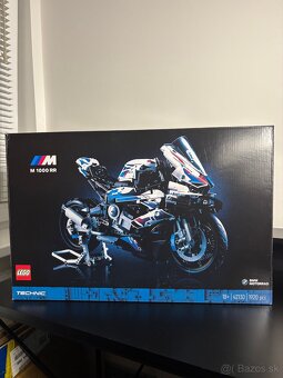 LEGO Technic BMW M 1000 RR (42130) - 2