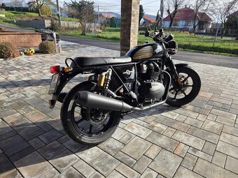 Royal enfield interceptor 650 - 2