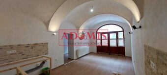 Priestory, prízemie, Hlavná ul., 81m2, VITÉZOV DVOR, Košice  - 2