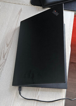 Lenovo Ideapad T14s Gen1 - 2