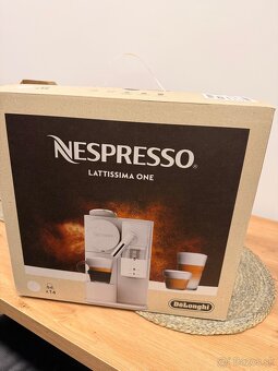 Nespresso Lattissima One - kávovar - 2