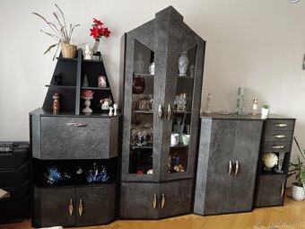 Čierna obývacia stena - 2