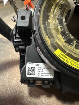 Audi a4 B8 podvolantovy kruzok - 2