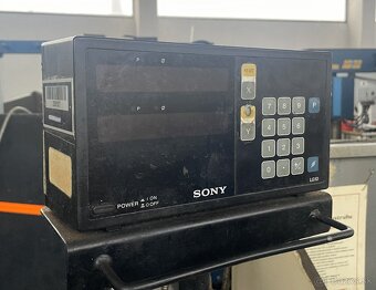 Sústruh hrotový SV 18 RA/750 - 2