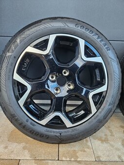 215/55 R18 - 2
