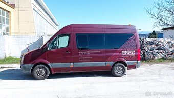 VW Crafter 2,5 TD 9 miestny verzia L2H2 - 2