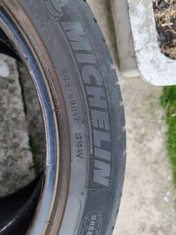 Predám pneumatiky Michelin Primacy 205x50 R17 89W - 2