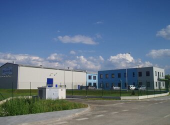 Na predaj - Moderná administratívna budova v priemyselnom pa - 2
