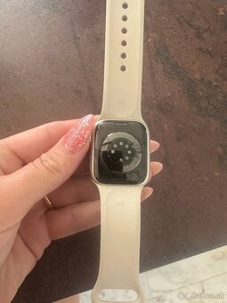 Apple Watch S9 GPS (2023) 41mm svetlé - remienok S/M SD7VD6X - 2